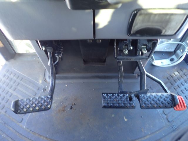 402877-74 NEW HOLLAND 8670 Reg: CHU840