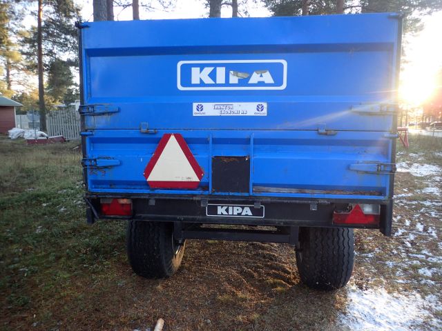 400003-4 Tractor caravan (Byske Camping)