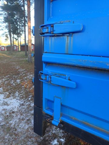 400003-19 Tractor caravan (Byske Camping)