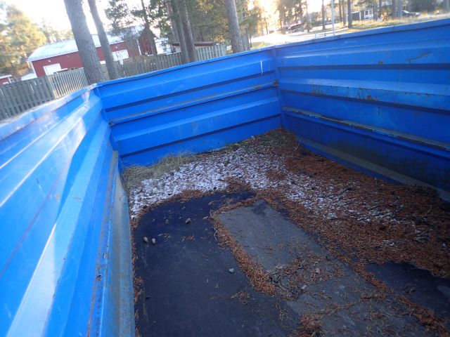 400003-51 Tractor caravan (Byske Camping)