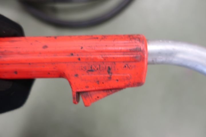 421579-8 Vacuum cleaner, construction lighting and welding package