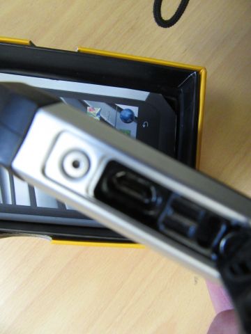 415330-7 Smartphone - CAT B15Q