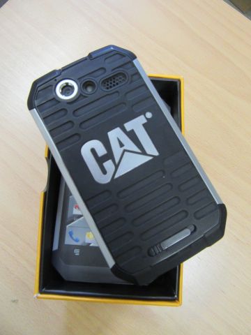 415331-3 Smartphone - CAT B15Q