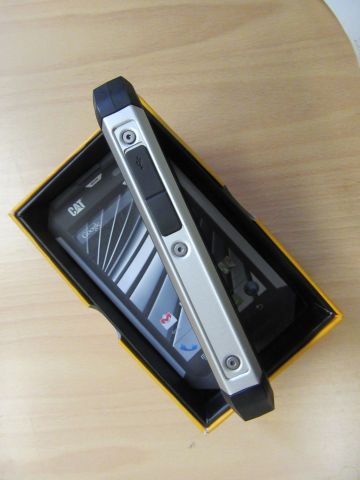 415331-5 Smartphone - CAT B15Q