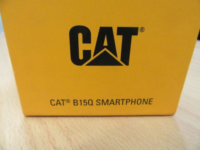 415331-8 Smartphone - CAT B15Q