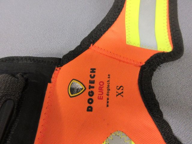 431521-6 Jaktväst Dogtech euro. Strl: XS orange