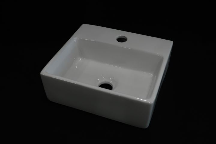 430812-1 Washbasin BathCo Bergamo