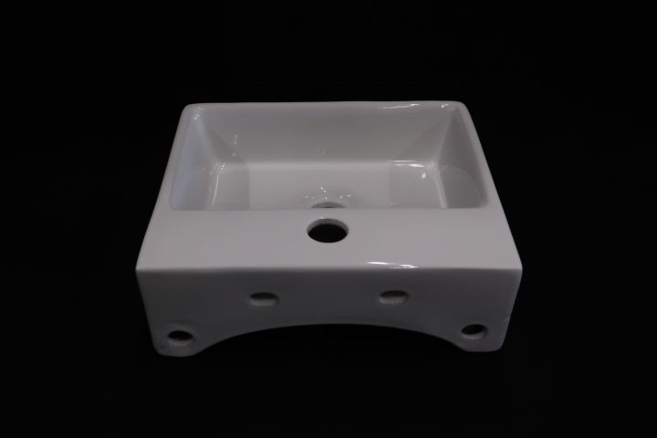 430812-4 Washbasin BathCo Bergamo