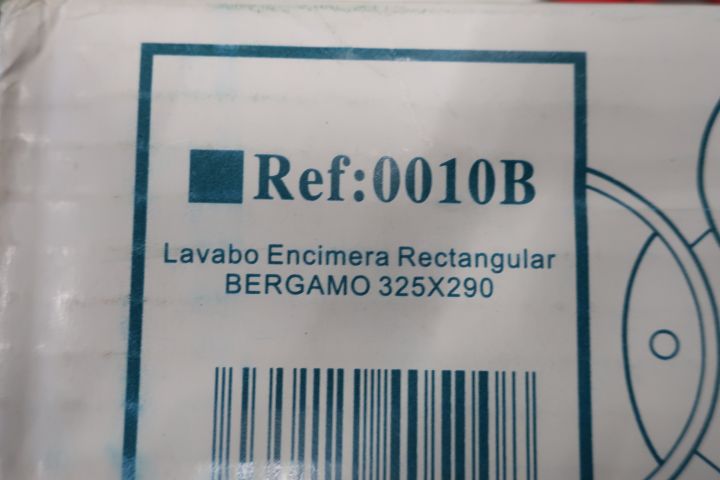 430812-8 Washbasin BathCo Bergamo