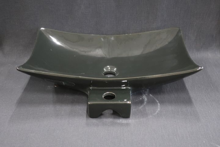 430818-5 Washbasin BathCo Magdalena Black