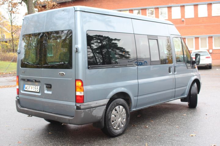 431671-8 Ford Transit 125 T330 (9-sits, Aut) -04