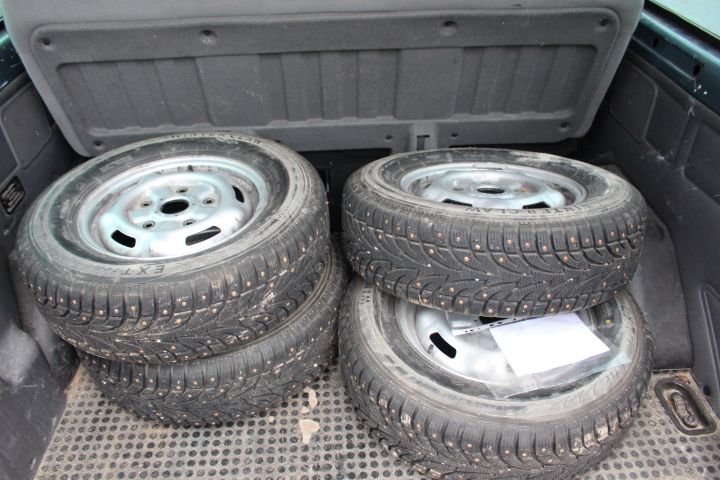 431671-26 Ford Transit 125 T330 (9-sits, Aut) -04