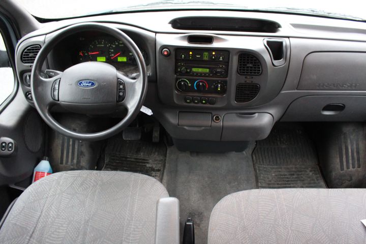 431671-49 Ford Transit 125 T330 (9-sits, Aut) -04