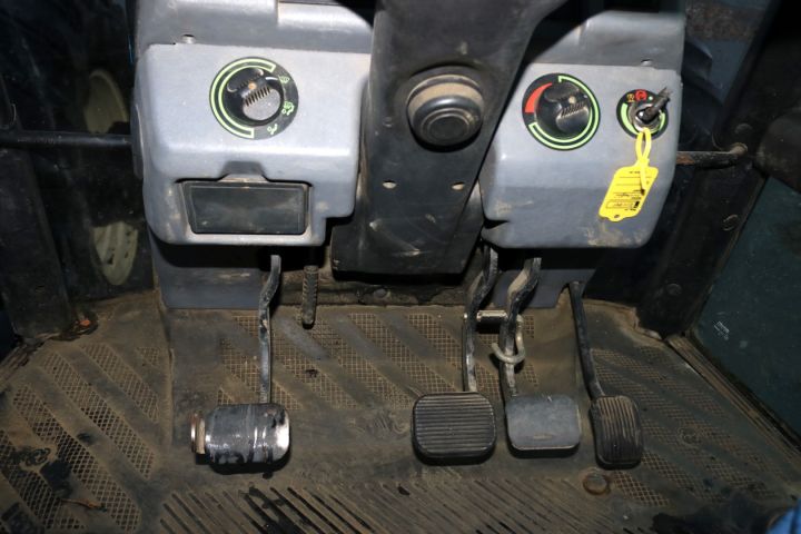 431888-40 Tractor: Lamborghini Racing 165DT