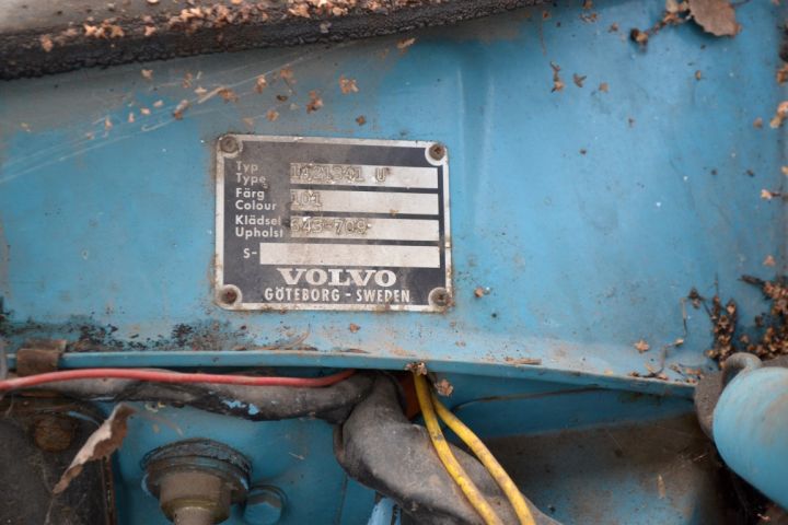 431887-10 Volvo 142 - 71