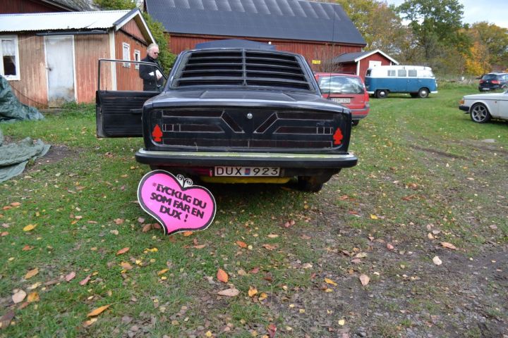 431887-17 Volvo 142 - 71