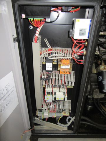 415338-10 FINI Screw compressor with air dryer, heat exchanger / heat recovery and a large pressure tank