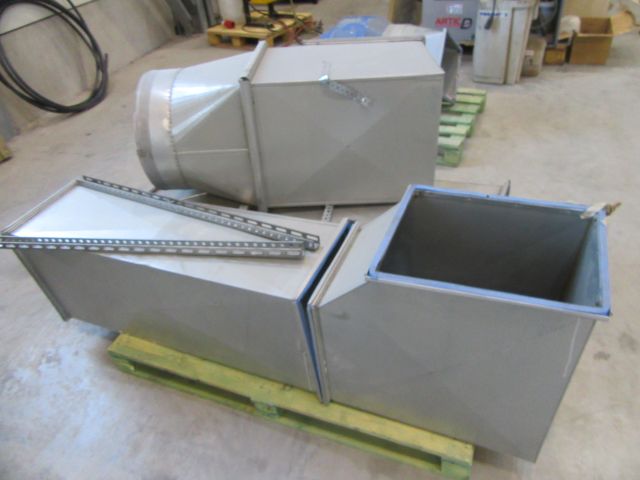 415338-21 FINI Screw compressor with air dryer, heat exchanger / heat recovery and a large pressure tank