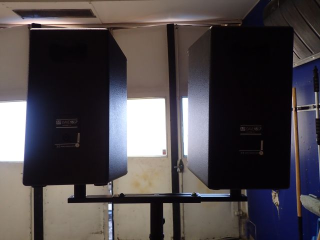 400829-12 LD Systems DAVE 15 G3 Portable Active PA System