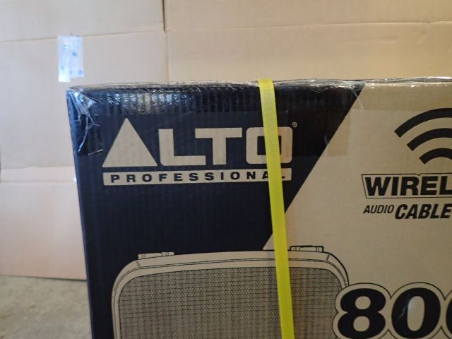 400846-2 ALTO Truesonic TS 112 W Active Speaker.
