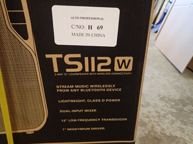 400846-5 ALTO Truesonic TS 112 W Active Speaker.