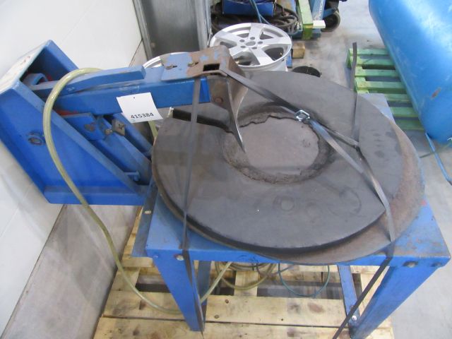 415384-3 Ahcon clinchboard