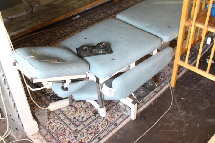 411308-2 Massagebänk elektrisk
