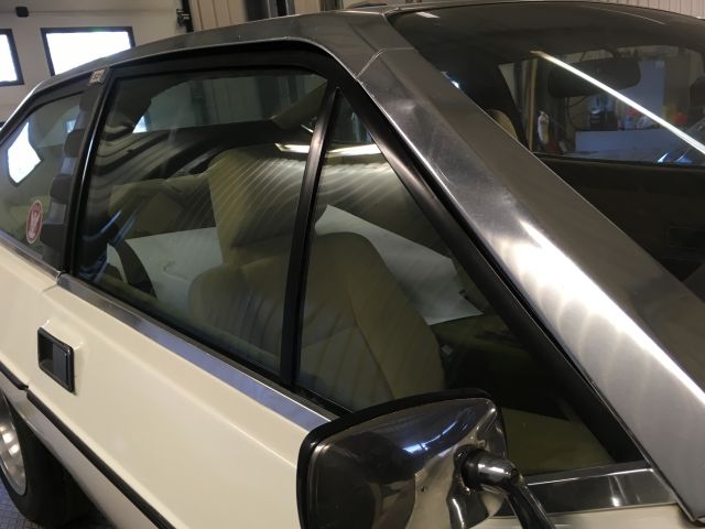 432327-17 Lotus Eclat 1977