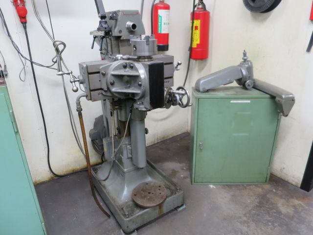 413686-1 Friedrich Deckel mills FP1