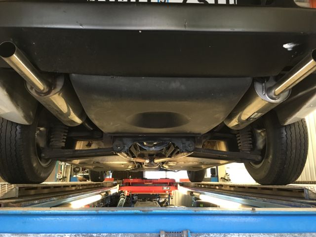 432327-29 Lotus Eclat 1977