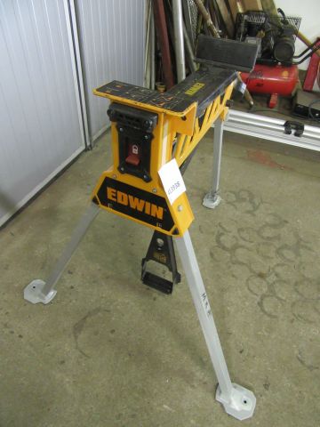 413938-2 Workbench Edwin Croc Lock