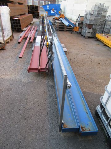 415389-6 Travers Kito . 6m wide