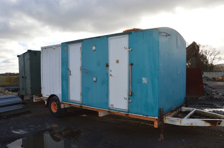 432267-14 Personalvagn med redskapscontainer