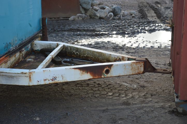 432267-16 Personalvagn med redskapscontainer