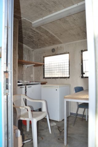 432267-23 Personalvagn med redskapscontainer