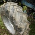 432511-7 Traktor Ford 6700 4WD -79 (inkl frontlastare)