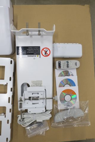 432550-7 LCD Projektor Epson H440B