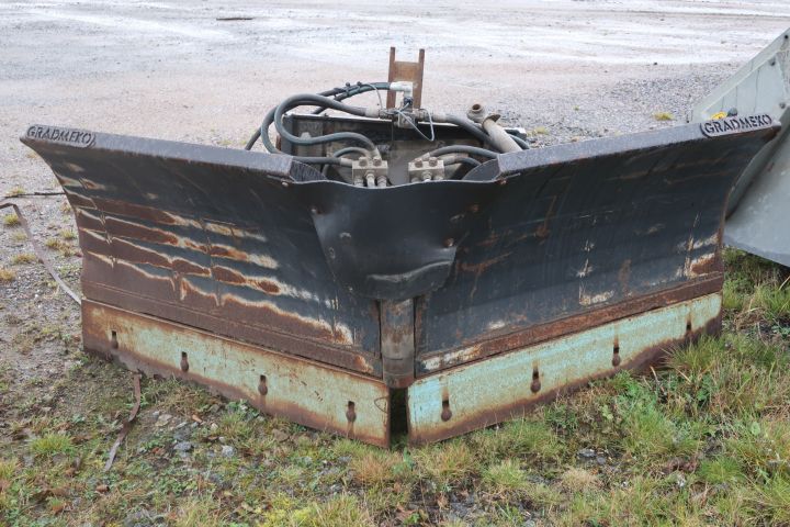 432931-2 Vikplog Gradmeko