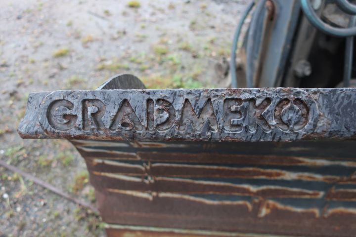 432931-3 Vikplog Gradmeko