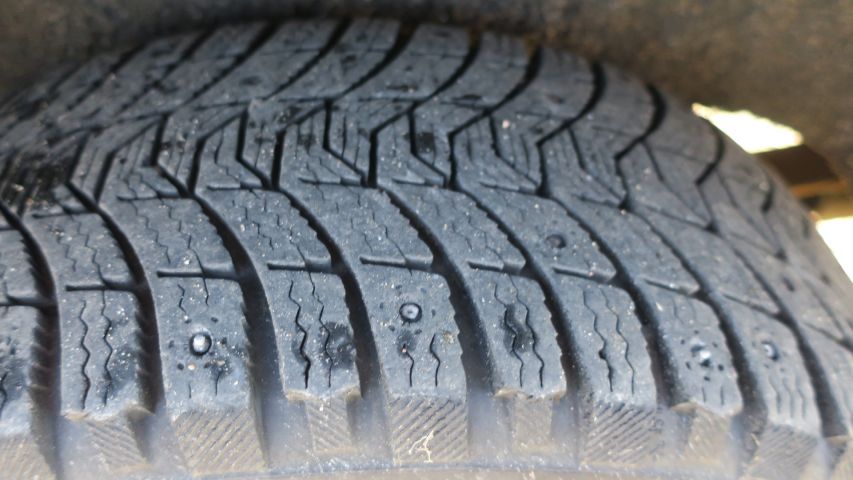 429356-11 Ford Transit Tourneo C 2007 (JGE611) Truck registered