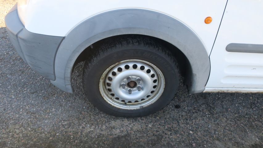 429356-14 Ford Transit Tourneo C 2007 (JGE611) Truck registered