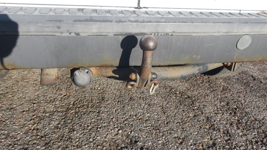 429356-19 Ford Transit Tourneo C 2007 (JGE611) Truck registered