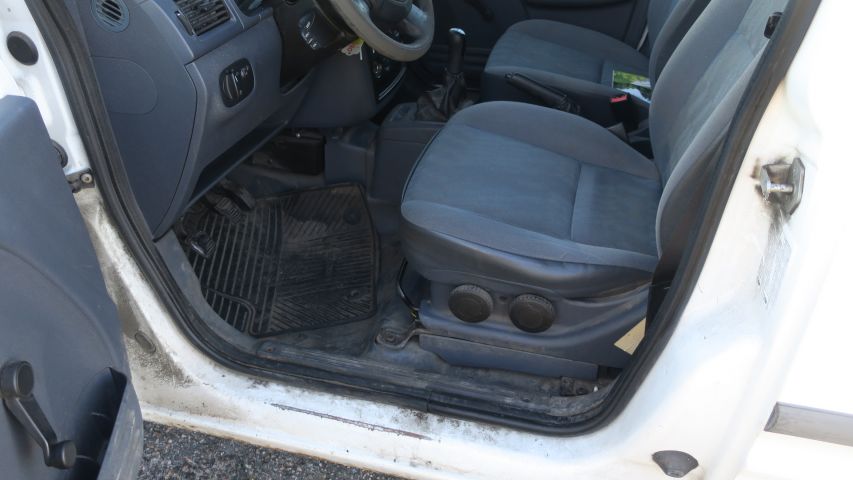 429356-27 Ford Transit Tourneo C 2007 (JGE611) Truck registered