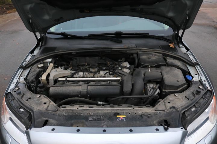 433465-9 Volvo XC70 3.2L Petrol, Automatic, Towbar -2009