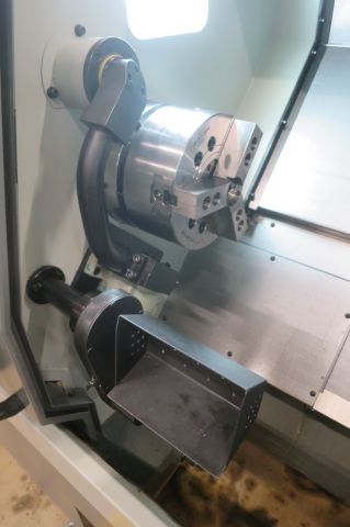 401367-12 CNC Lathe Hyundai WIA SKT-160C