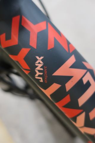 430881-9 Bicycle MTB Specialized Jynx Expert