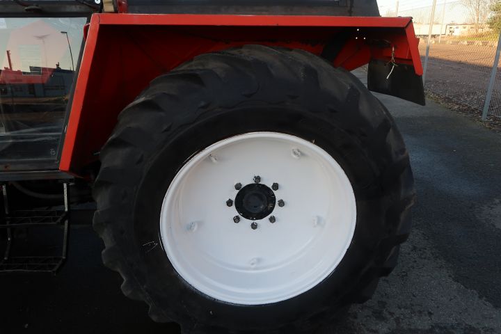 404703-11 Tractor Zetor Chrystal 8045