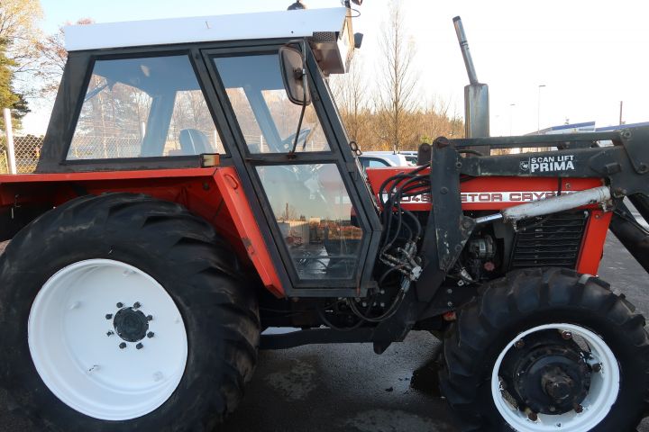 404703-36 Tractor Zetor Chrystal 8045