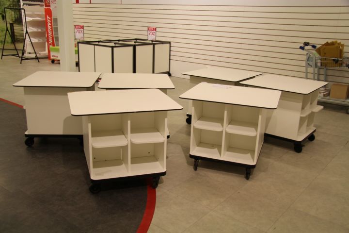 433713-1 Exponeringsbord 6st