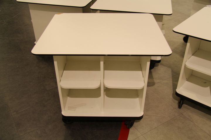 433713-2 Exponeringsbord 6st